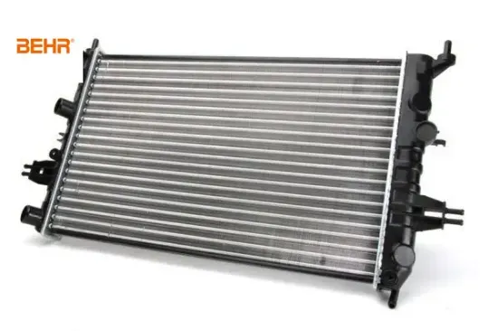 Radyatör Su   Astra G Behr  1300256   8MK 376 710-664 resmi