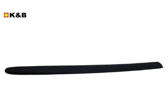 Ön Kapi Çitasi Sağ    206 K&b  8545.Q8  PEUGEOT resmi