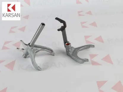 3/4 Vites Çatali Jest Karsan  46337550    2210057AA resmi