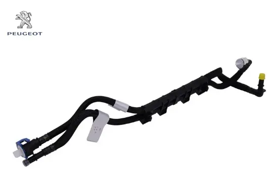 Yakit Hortumu Peugeot 1614203180 resmi