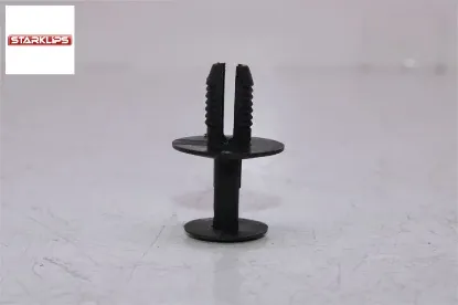 Döşeme Klipsi Volvo Audi Mercedes  M820141 resmi