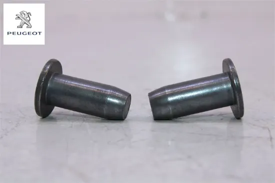 Bağlanti Perçini Peugeot 8526.KW resmi