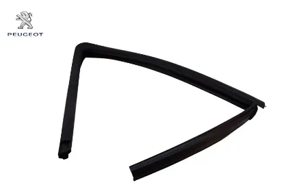 Sağ Arka Kapi Contasi 406 Peugeot 9300.C0 resmi