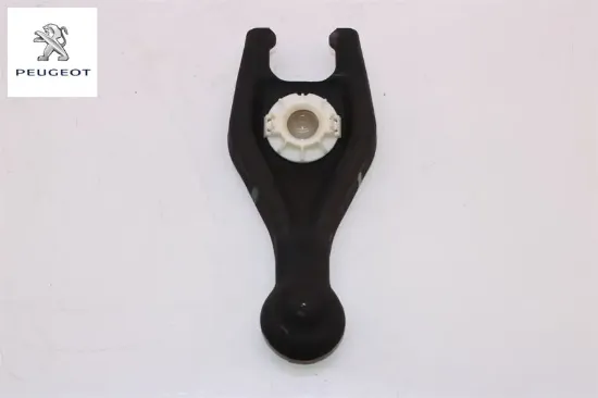 Debriyaj Çatali   206-307 Dv4td Peugeot  1104181701   CITROEN, DS, PEUGEOT 2117.66 resmi