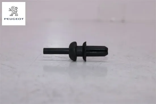 Perçin Peugeot 7588.KH resmi