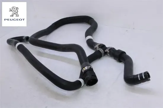 Yedek Su Depo Hortumu//peugeot Peugeot 1611982180 resmi