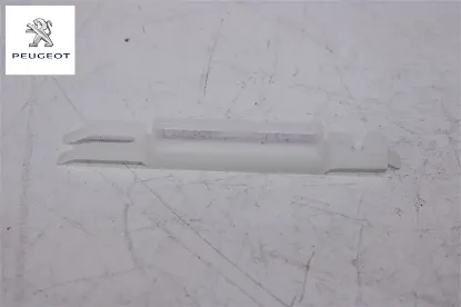 Agraf Peugeot 9676253780 resmi