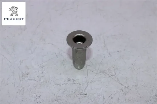 Tampon Bağlanti Klipsi Peugeot 7426.29 resmi