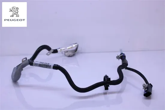 Yakit Hortumu 208-301-2008-3008-5008 Peugeot 9826302080 resmi