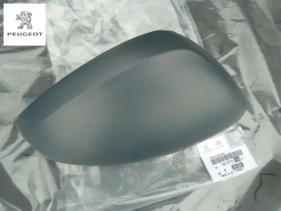 Sağ Ayna Kapaği 208 C3 Peugeot  1607513080   PEUGEOT, CITROEN 1607513080 resmi