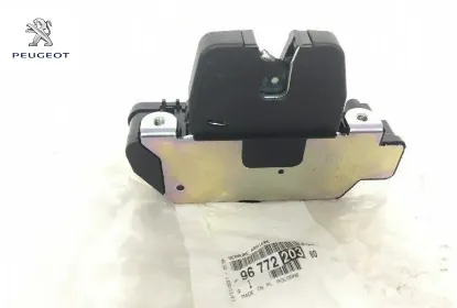 Bagaj Kapak Kilidi 301 - C-elyse Peugeot 9677220380 resmi