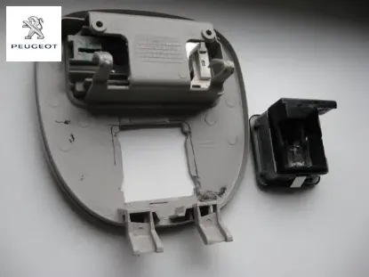 Tavan Lamba Konsülü Peugeot 8146.K9 resmi