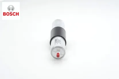 Yakıt fıltresı bmw m42 m43 m50 m52 e36 e46 e39 e38 e31 13321740985 resmi