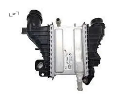 Turbo radyatörü adblue kazanlı renault megane ıv 16 clıo v 19 captur ıı 20 kangoo ııı 23 duste r ıı 144967867r/ 144616325r/ 1449600q0k resmi