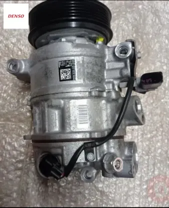 Klima kompresörü a4-a5-a6-a7-q7-touareg claa-cdud-cgqb-czvd-dpyd 17 denso 4m0820803l resmi