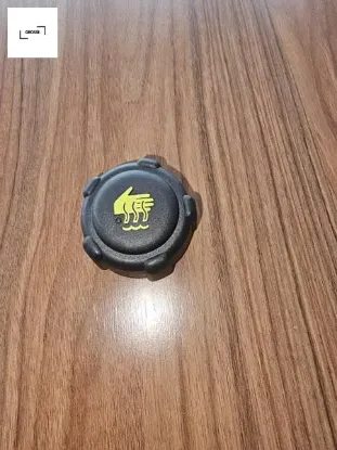 Genleşme kavanoz kapağı kangoo-clıo ııı-ıv-megane ıı-ııı-fluence-master ıı-ııı-trafıc-latıtude-logan grosse 8200048024/ 21430ax300 resmi