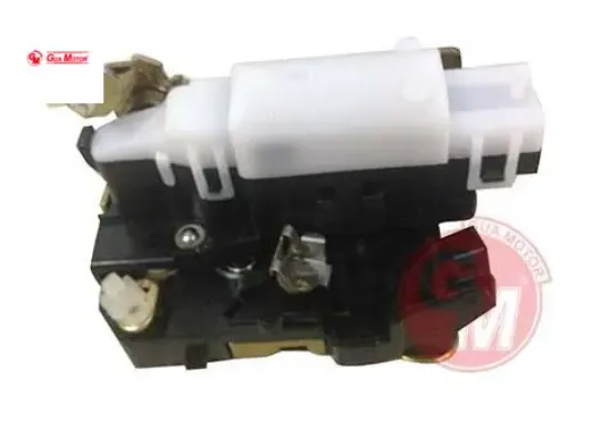 Ön kapı kilidi sağ motorlu master ıı gua 8200147150/ 8050200qaj/ 9120910 resmi