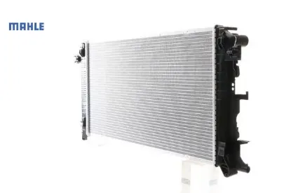 Motor su radyatoru sprınter b906 . Crafter 30-35-50 680x388x26 mahle a9065000002/ 2e0121253a resmi