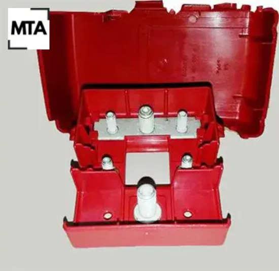 Akü kutup başı sigortasız clıo-kng-mgn-master güç dağıtıcı / akü sigorta tablası mta 8200265086 resmi