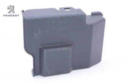 Fan kumanda rölesi dış kapağı  206-307-partner peugeot  resmi