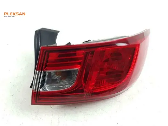 Sağ arka stop lambası dış clıo ıv 12 pleksan 265502631r resmi