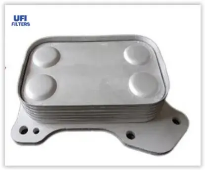 Yağ soğutucu radyatörü corsa c-d combo c-d astra h-j merıva b-aveo-doblo-lınea-punto 1.3 cdtı-mtj 75 ufı 93184546/ 5650358/ 55193743 resmi