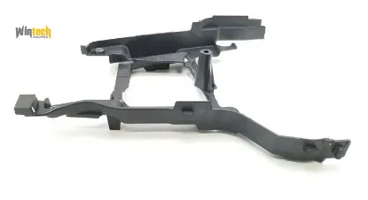 Egzantrik alt kapak fluence-mgn ııı-scenıc ııı-kng-tgo ıı dacıa- lodgy-sandero-duster 1.5dcı k9k 135 wıntech 135029658r/ 135024451r/ 8200958221 resmi