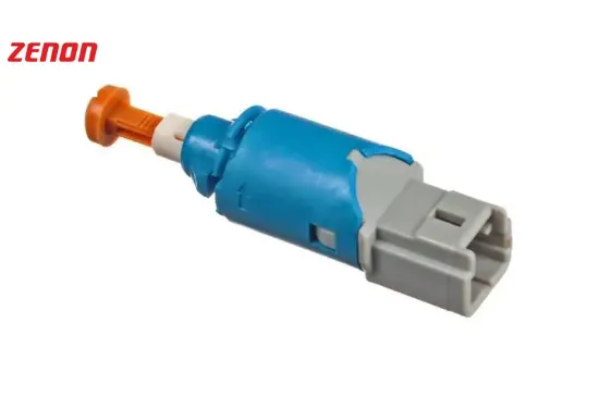 Fren pedal müşürü r.megane 2-clıo 3-master 3-laguna 2-3-duster 2 fişli- mavi 2010-18 zenon 8200168239/ 8200276359 resmi