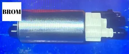 Yakıt pompası 3 bar clıo ıı 1.2 - 1.4i - 1.6i 1998-2005-logan 1.4 - 1.6 16v 2004-2012 brom 8200027963 resmi