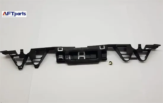 Arka tampon orta suportu megane ıı 02 aft 8200146040 resmi