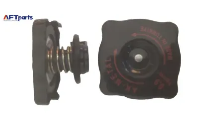 Radyatör kapağı m131 dkş üniversal aft 4256228/ 7910014959/ 4256223 resmi