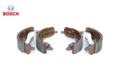 Arka pabuç balata golf ııı-polo-cordoba 93-99 ıbıza 93-09 toledo 91-99 fabıa 99-08 favorıt 90 bosch 1h0698525v/ 1h0698525x/ 811609525e resmi