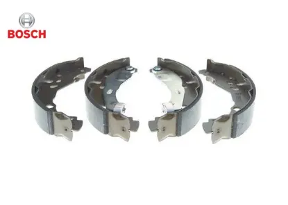 Arka fren pabuç balatası clıo ıı 98 clıo ıv 12 clıo symbol 02 symbol ııı 13 sandero 08 logan 06 sand bosch 440609415r/ 6001551409/ 7701207178 resmi