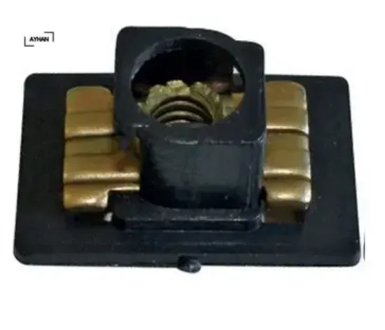 Kapı kolçak somunu mgn-kng-clıo ayhan 7703044129/ 468386176 resmi