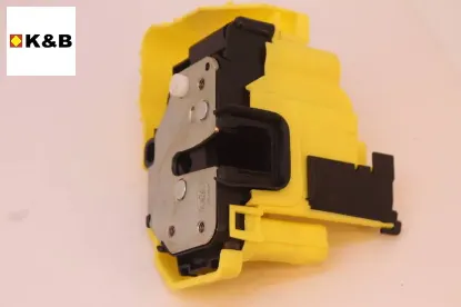 Kapı kilidi sürgülü orta sağ  bıpper-fıorıno-nemo  1370896080/ 1370896080/ 160893 K&B TFŞ 0212 resmi