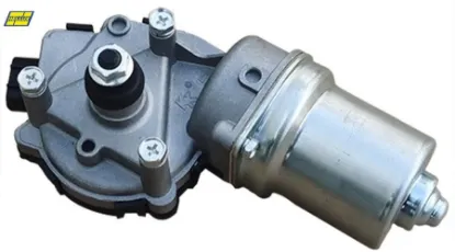 Silecek motoru ön fıesta 08 17 hellux 8a6117b571ab/ 1698869 resmi