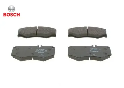Fren balatası on mercedes g-class w460 w461 w463 Bosch A0084204020 resmi