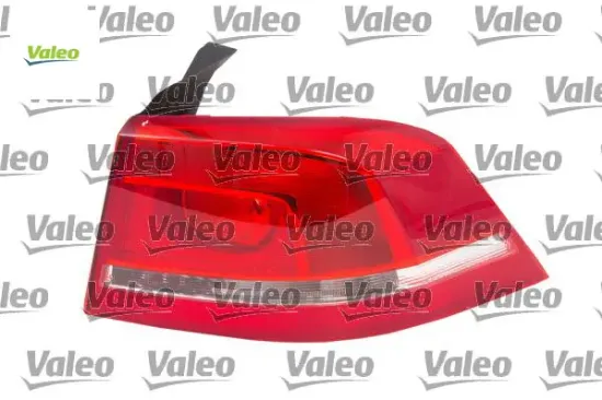 Stop dış sağ passat b7 08/10> Valeo 3AE945096C/ 3AE945096F resmi