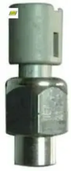 Direksiyon basınç müşürü clıo 2-sandero 1.4-1.6-magane 2-duster 1.5 dcı Hellux 7700413763/ 7700435692/ 497610324R resmi