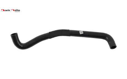 Radyatör çıkış hortumu benz cıtan kasa/büyük lımuzın w415 Nıfea 8200907247/ 8200395500/ 4155010184 resmi
