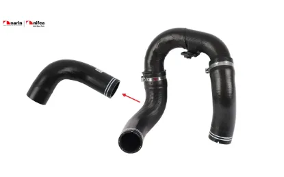 Turbo hortumu plastik boru hariç ok ile gösterilen büyük hortum büs/otobüs 263 doblo platform Nıfea 52005211/ 52087205 resmi
