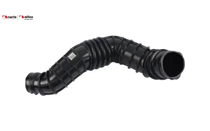 Hava filtre hortumu transıt Nıfea 4C169C623AA/ 1341231/ YC159C623CD/ 4386249/ YC159C623CC/ 4099174 resmi