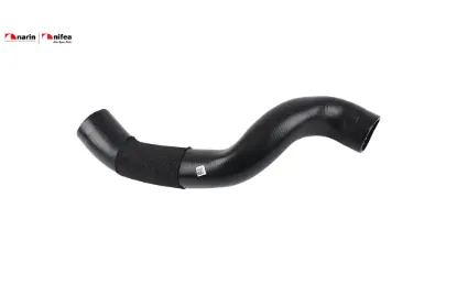 Turbo hortumu ranger 3.2 tdci 4×4 11> Nıfea AB396K683DC/ UH0113246D/ AB396K683BF/ UH0113246C/ 2424388 resmi