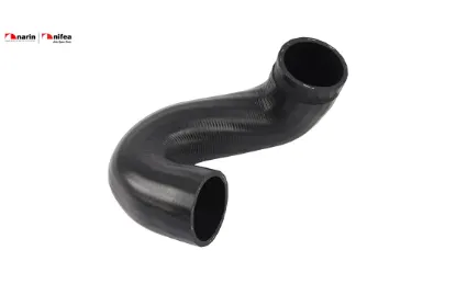 Turbo hortumu transporter t4 2.5 tdı/701145832a/ib Nıfea 701145832A resmi