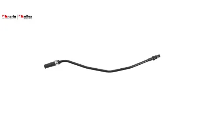 Yedek su depo borusu benz sl r230 Nıfea 2305010025 resmi
