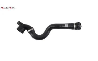 Radyatör çıkış hortumu 1 cabrıo e88 1 coupe e82 3 e90 3 cabrıo e93 3 coupe e92 3 Nıfea 17127531769 resmi