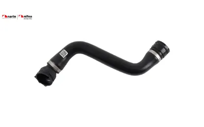 Radyatör çıkış hortumu 5 f10 5 gran turısmo f07 5 tourıng f11 Nıfea 17127809821 resmi